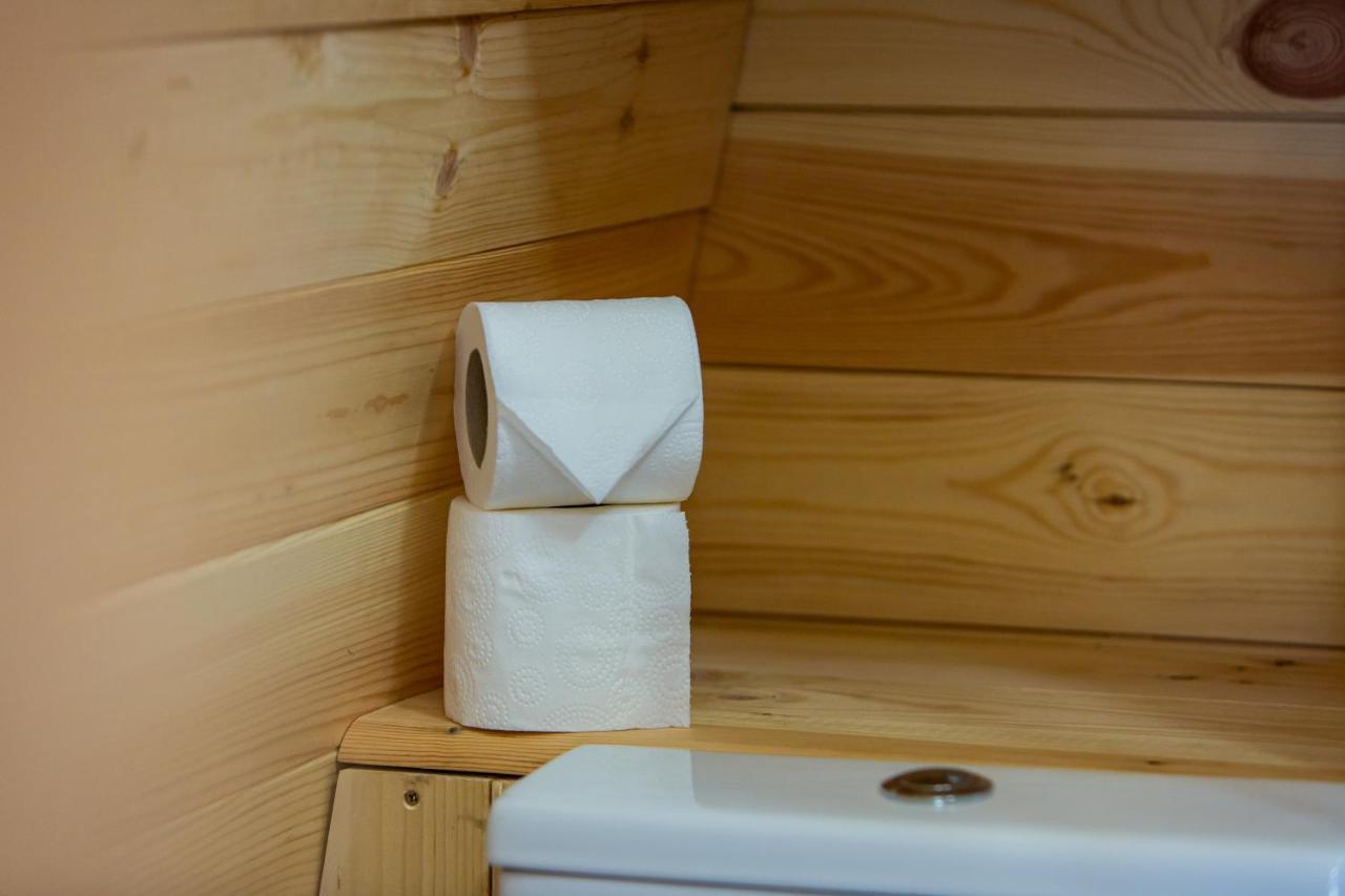 The Woolpack Glamping Ξενοδοχείο Μέιντστοουν Εξωτερικό φωτογραφία